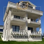 The Reference Club Restaurant & * Luleburgaz