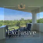 The Reference Club Restaurant & Lodge