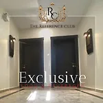 The Reference Club Restaurant & *