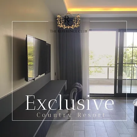 The Reference Club Restaurant & * Lüleburgaz