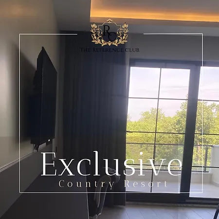 The Reference Club Restaurant & * Lüleburgaz