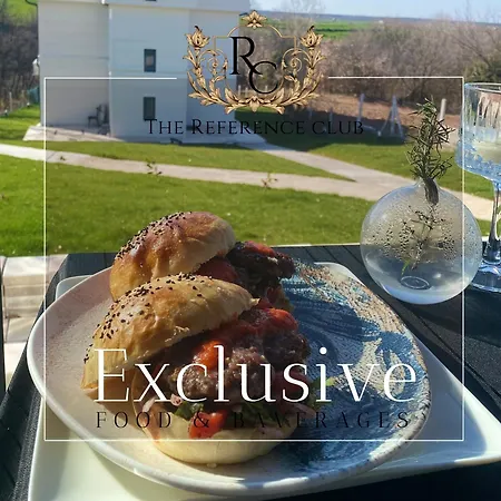 The Reference Club Restaurant & Lodge